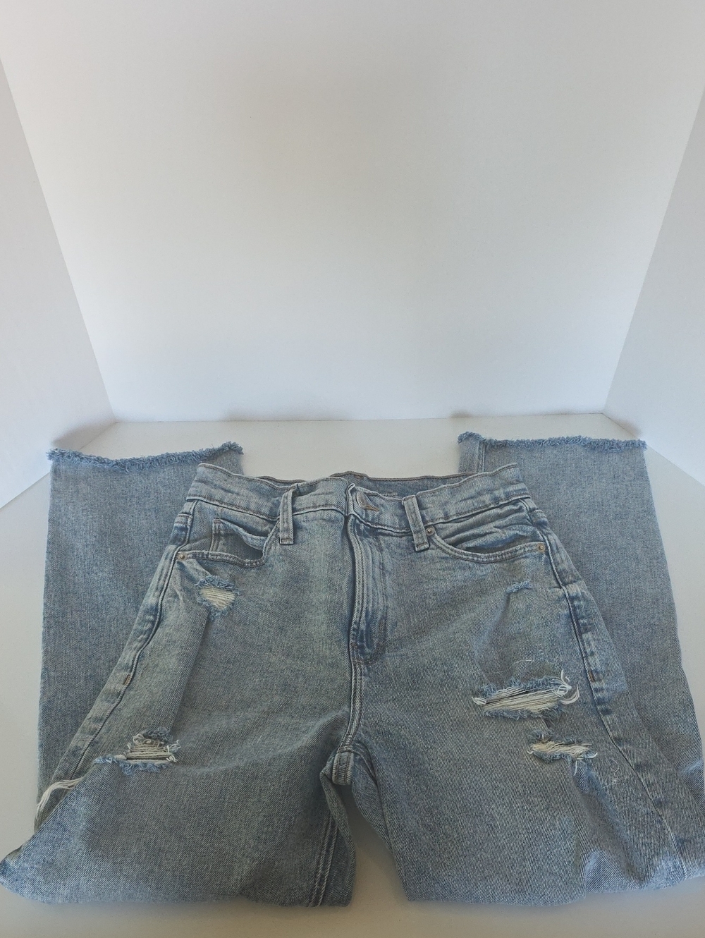 OLD NAVY JUNIORS PETITE BOYFRIEND/EXTRA -HIGH RISE Distressed Jeans